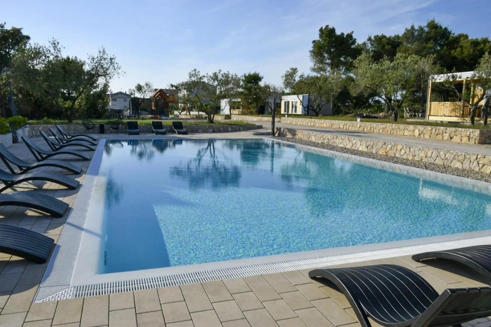 Holiday Homes Ahil 7&8 Pakostane 0*,