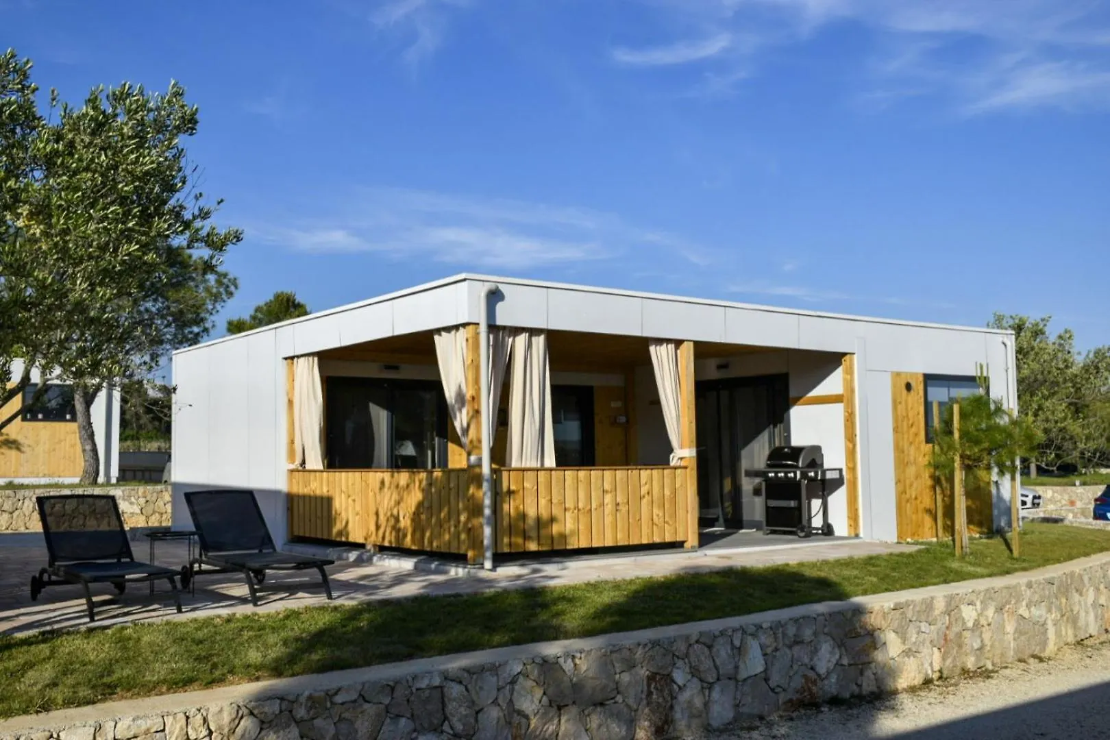 Holiday Homes Ahil 7&8 Pakoštane